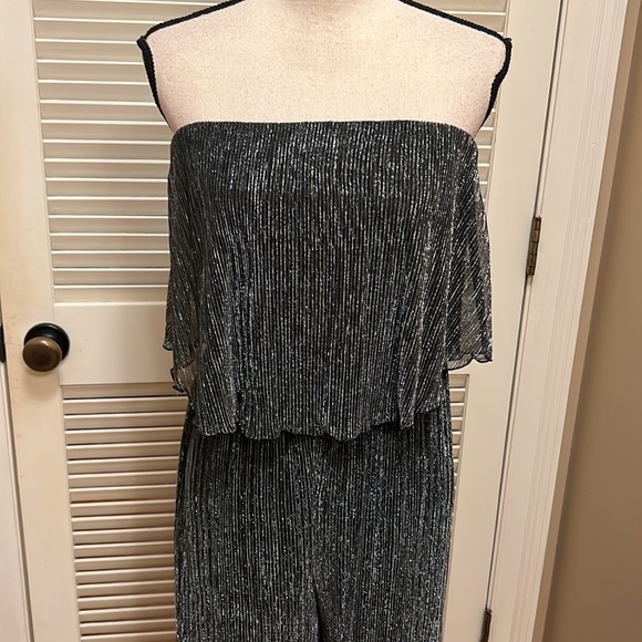 Wildfox Strapless Midi Jumpsuit in Black Beauty, Size Medium, NWT - Picture 4 of 17